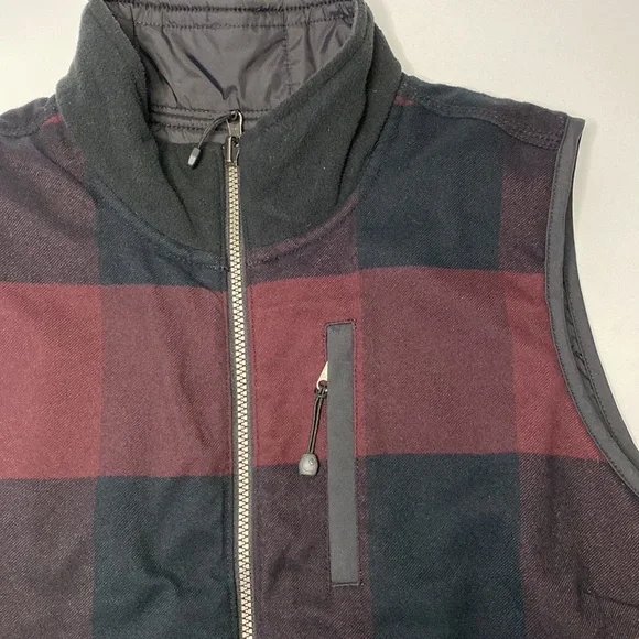 Carhartt Reversible Quilted Vest - Picture 5 of 14